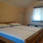 Sunny Apartment Jukic With Sea View